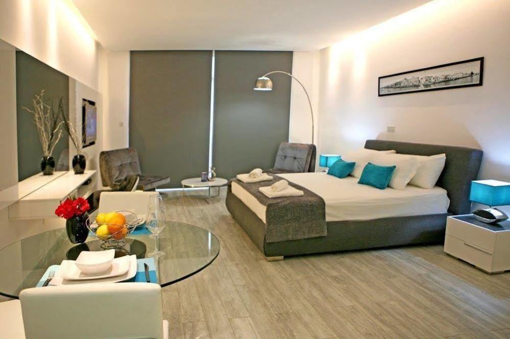 Corina Suites And Apartments Limassol Exteriör bild