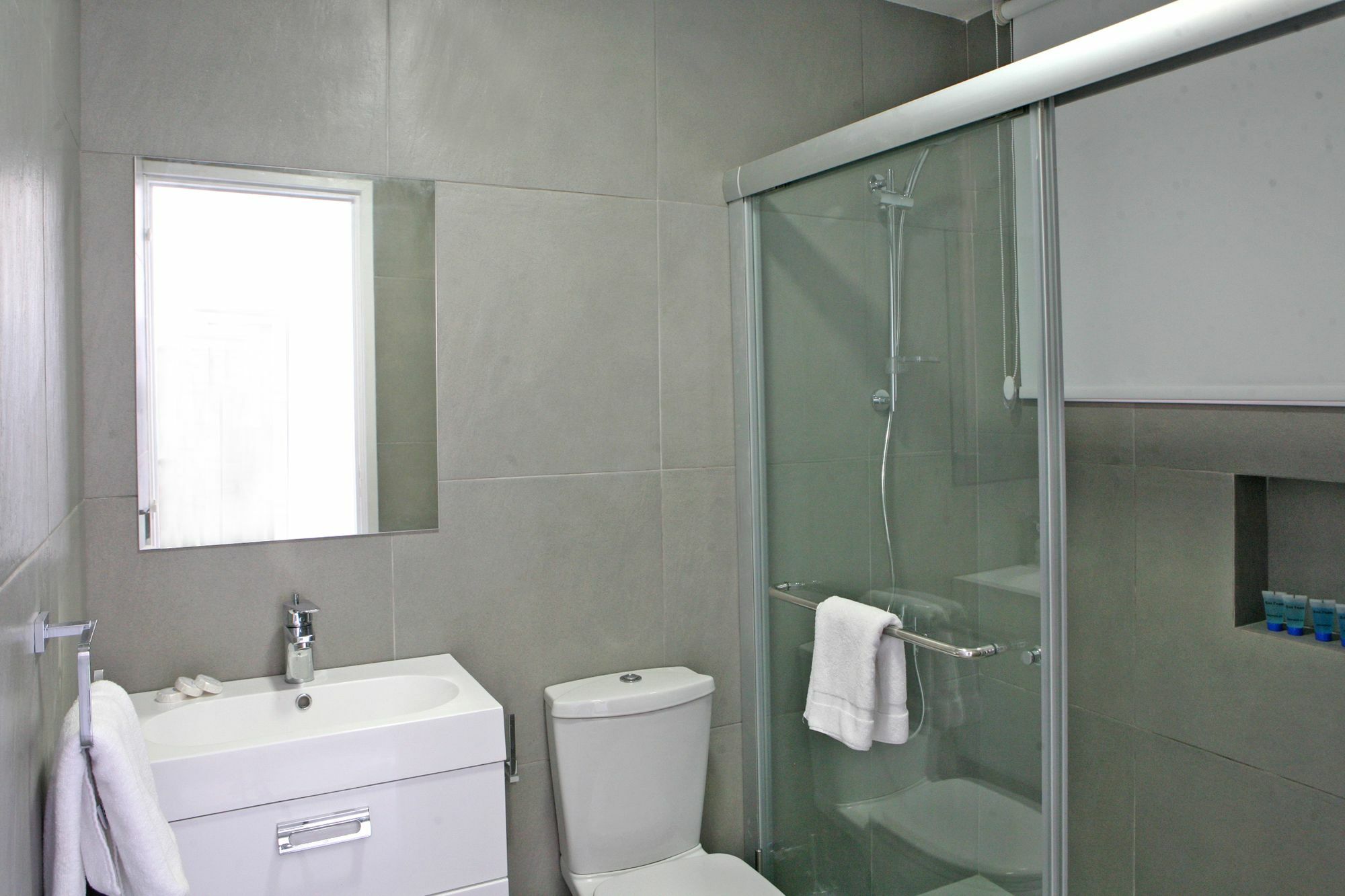 Corina Suites And Apartments Limassol Exteriör bild