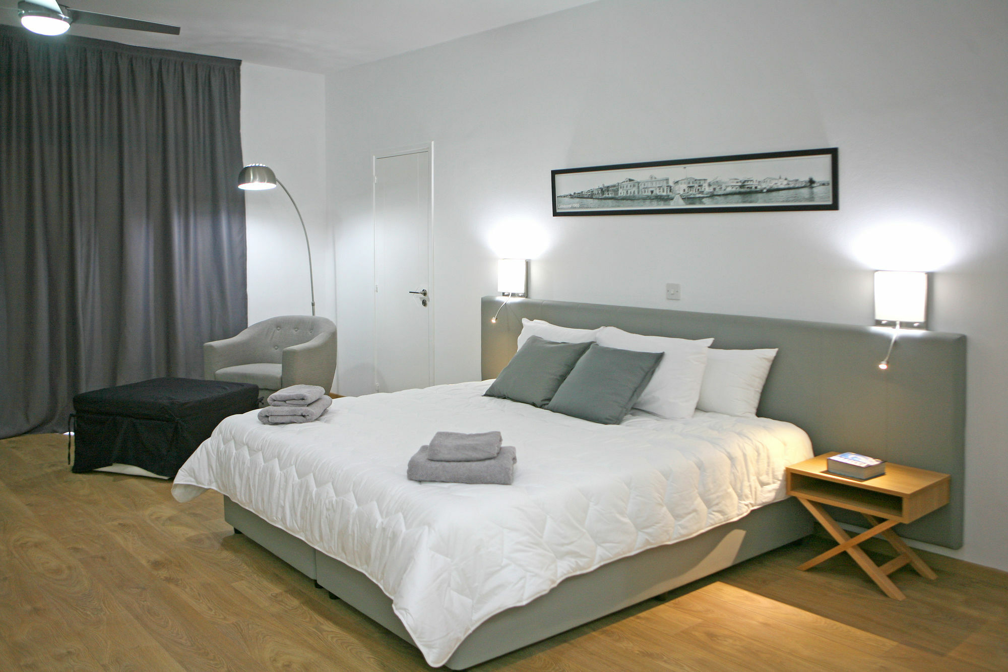 Corina Suites And Apartments Limassol Exteriör bild